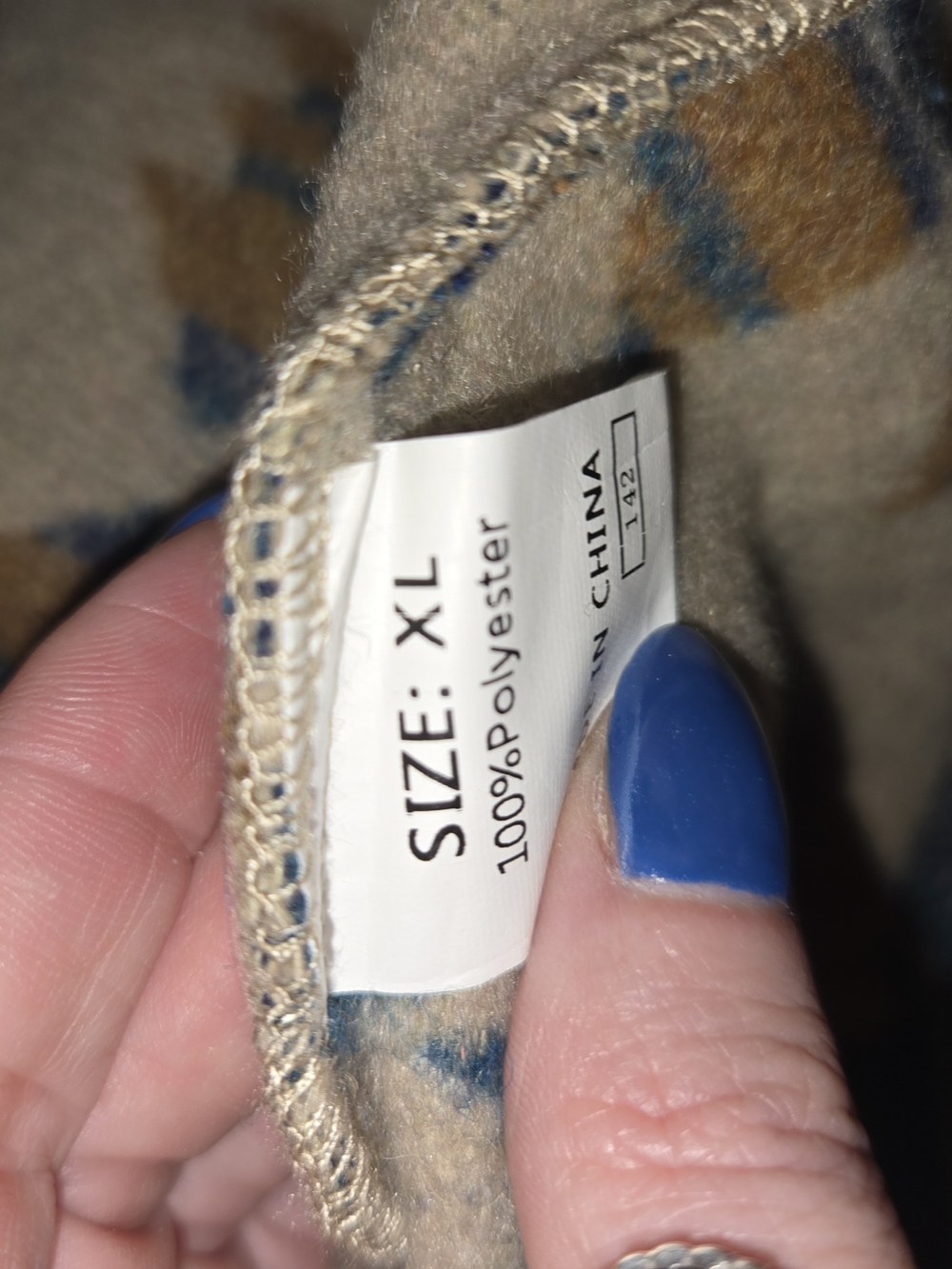 Women's Patterned Shacket Jacket in Tan & Navy - Picture 3 of 3